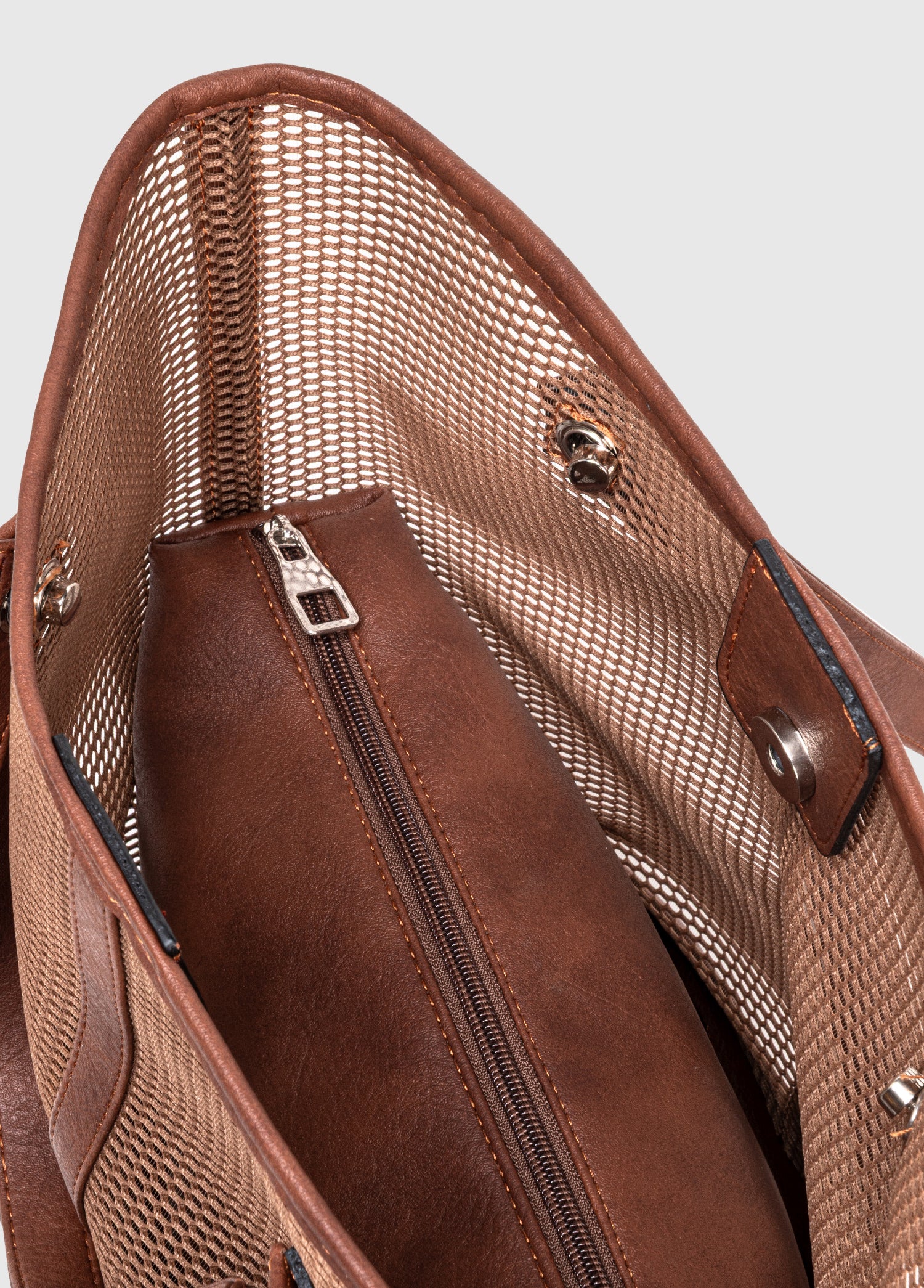 OGGO Breeze Fileli Loop Omuz Çantası