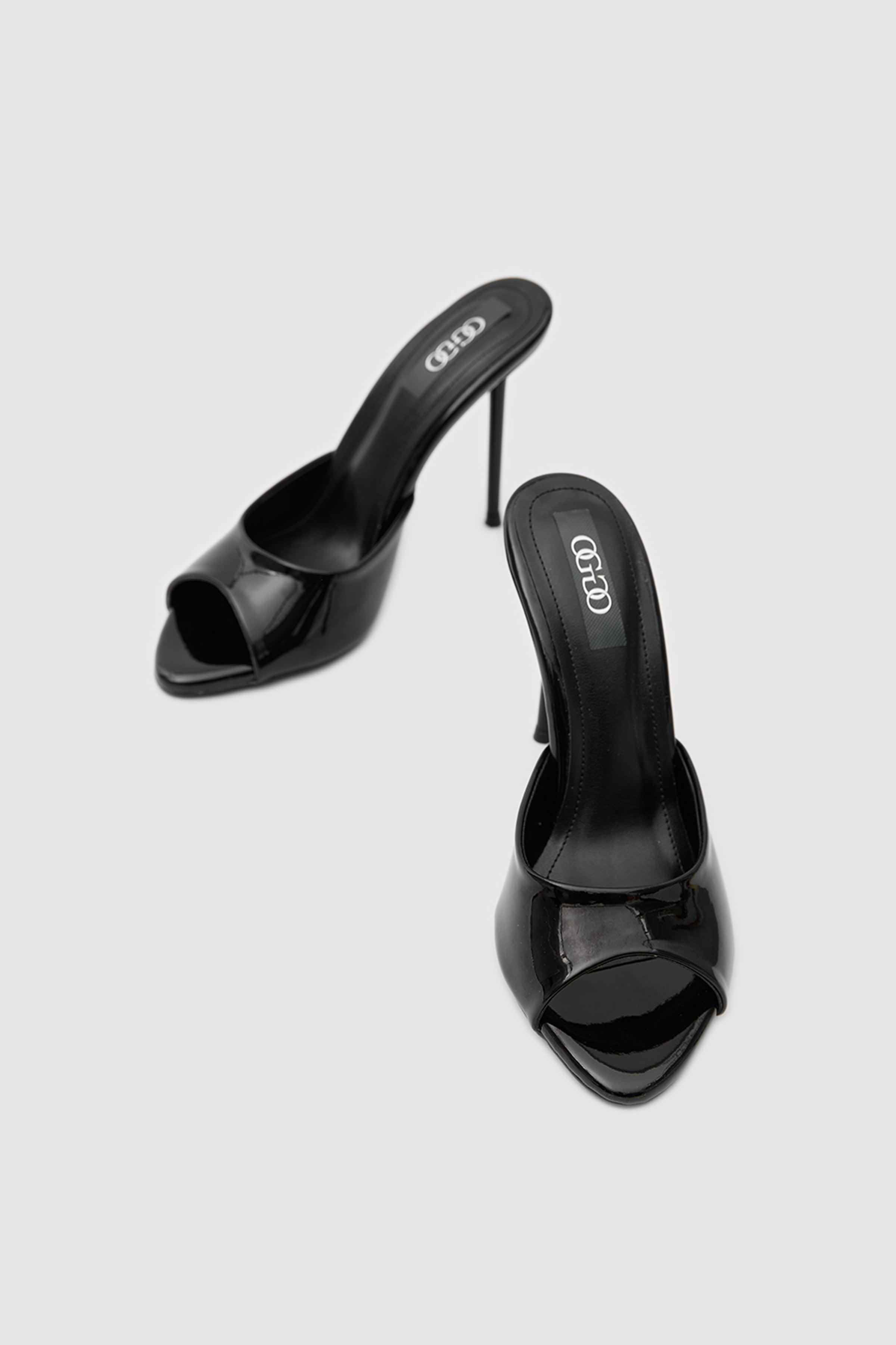SUVEA Essential Shape Luxe Heels
