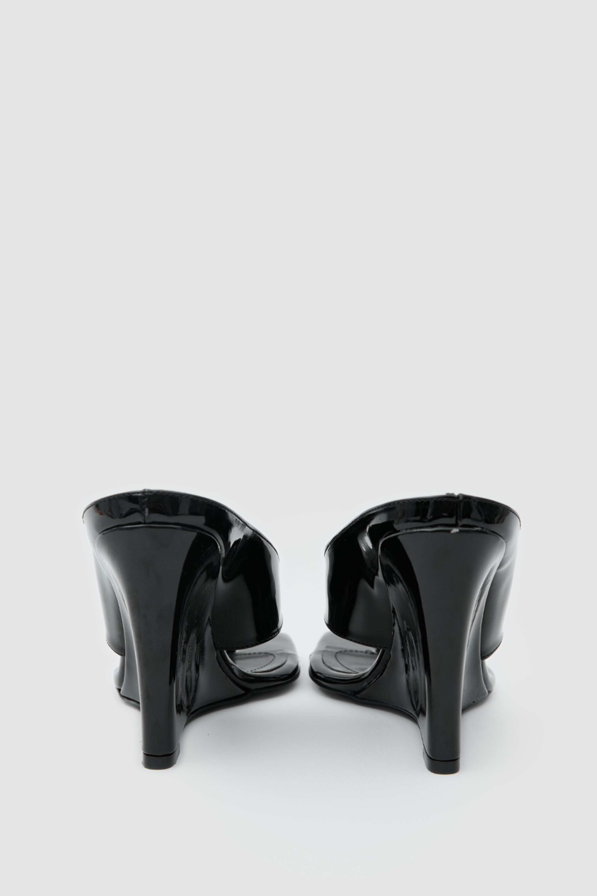 SUVEA CYRA Wedge Mule