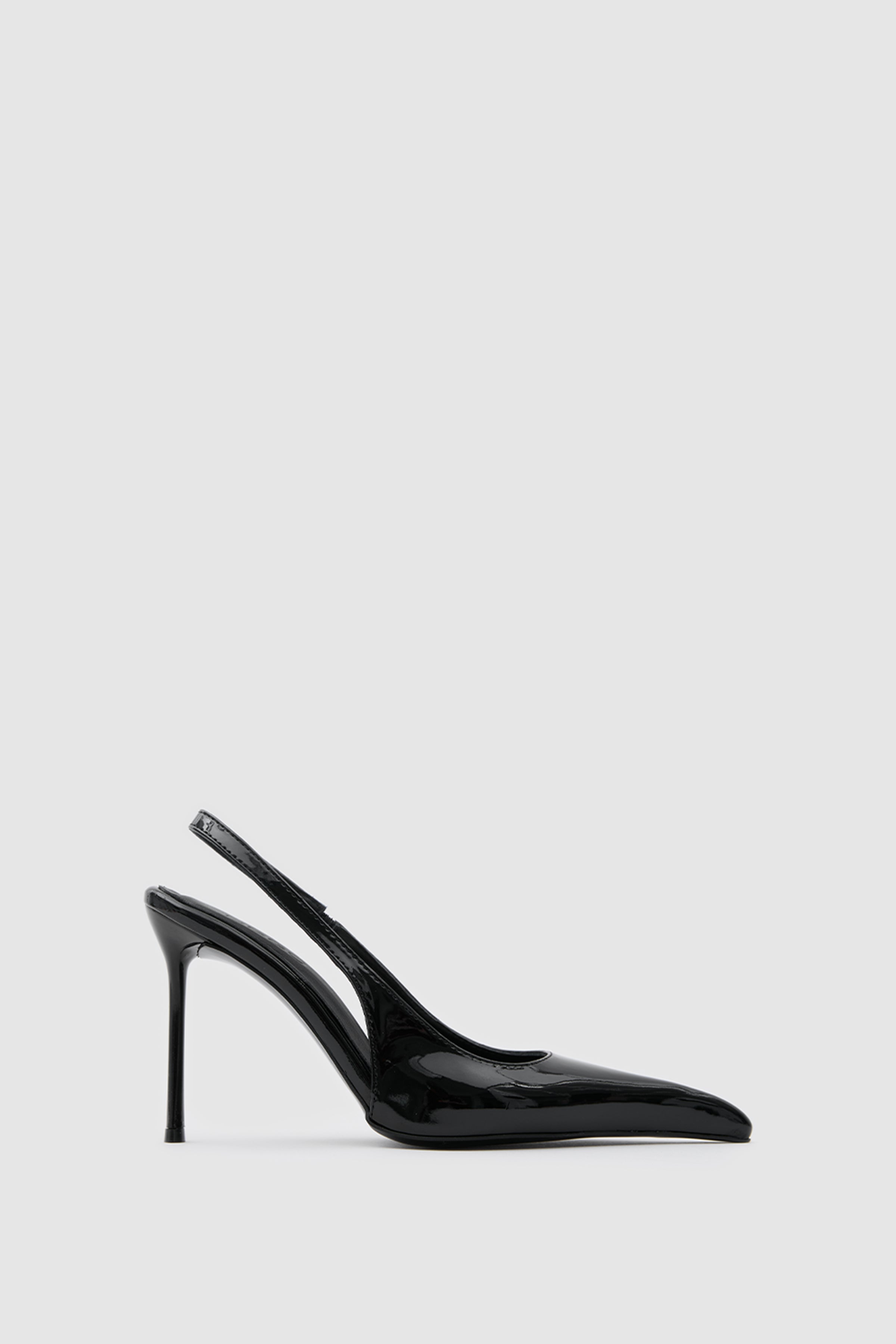 SUVEA VIREL Patent Slingback Heel