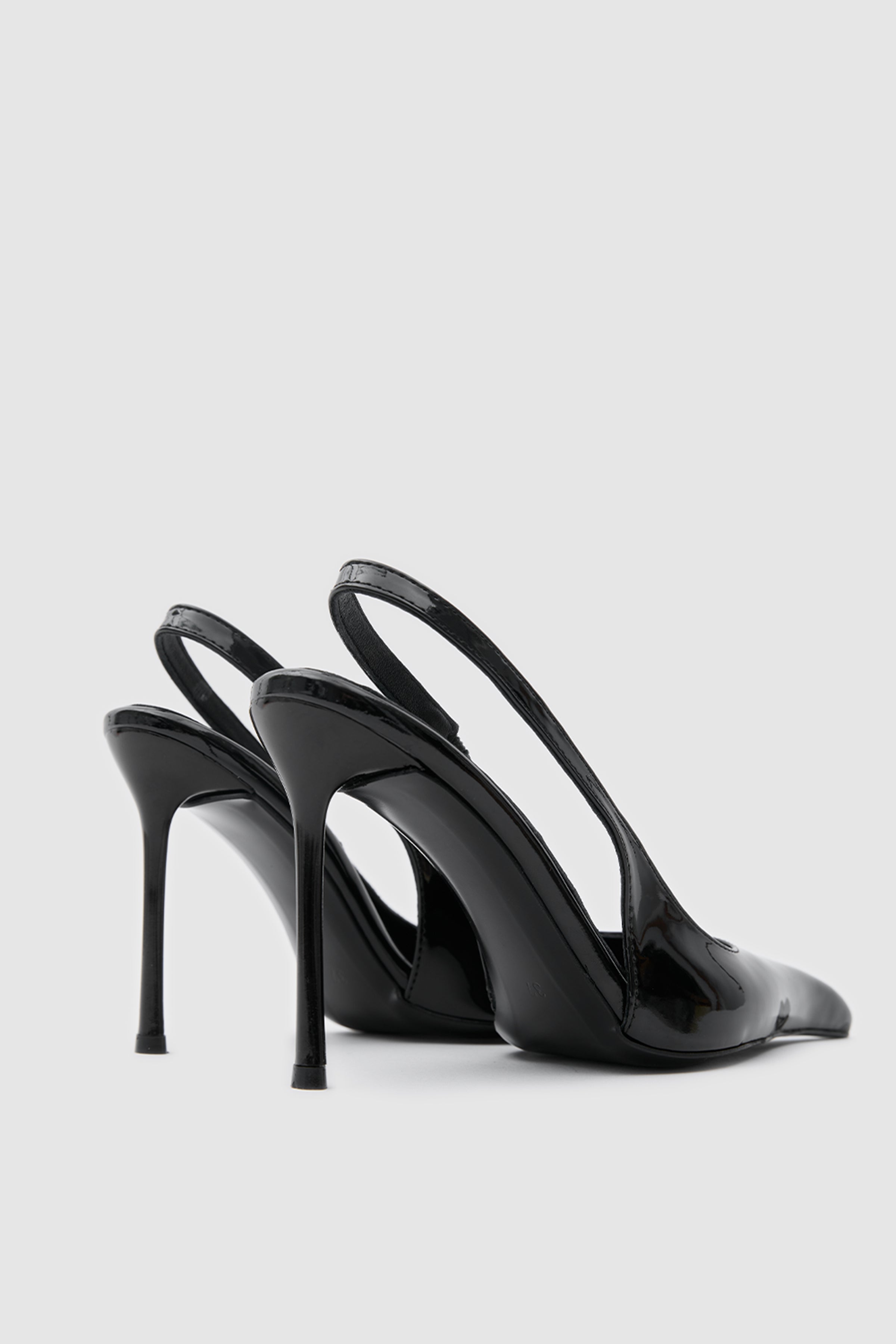 SUVEA VIREL Patent Slingback Heel