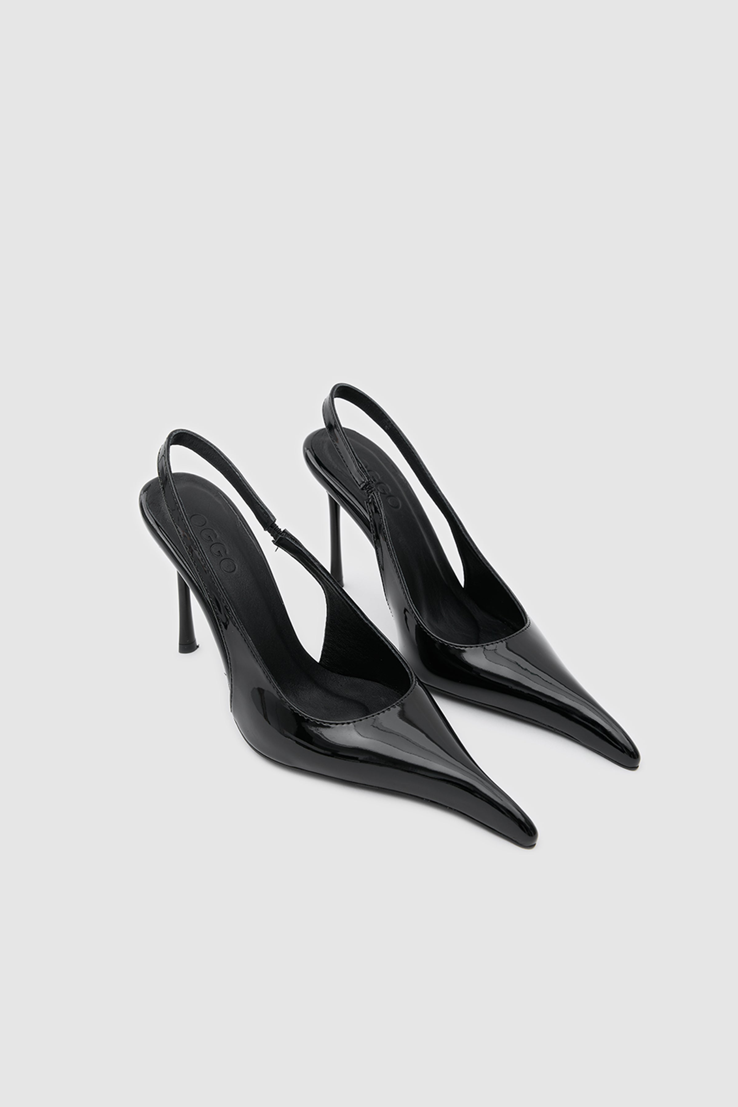 SUVEA VIREL Patent Slingback Heel