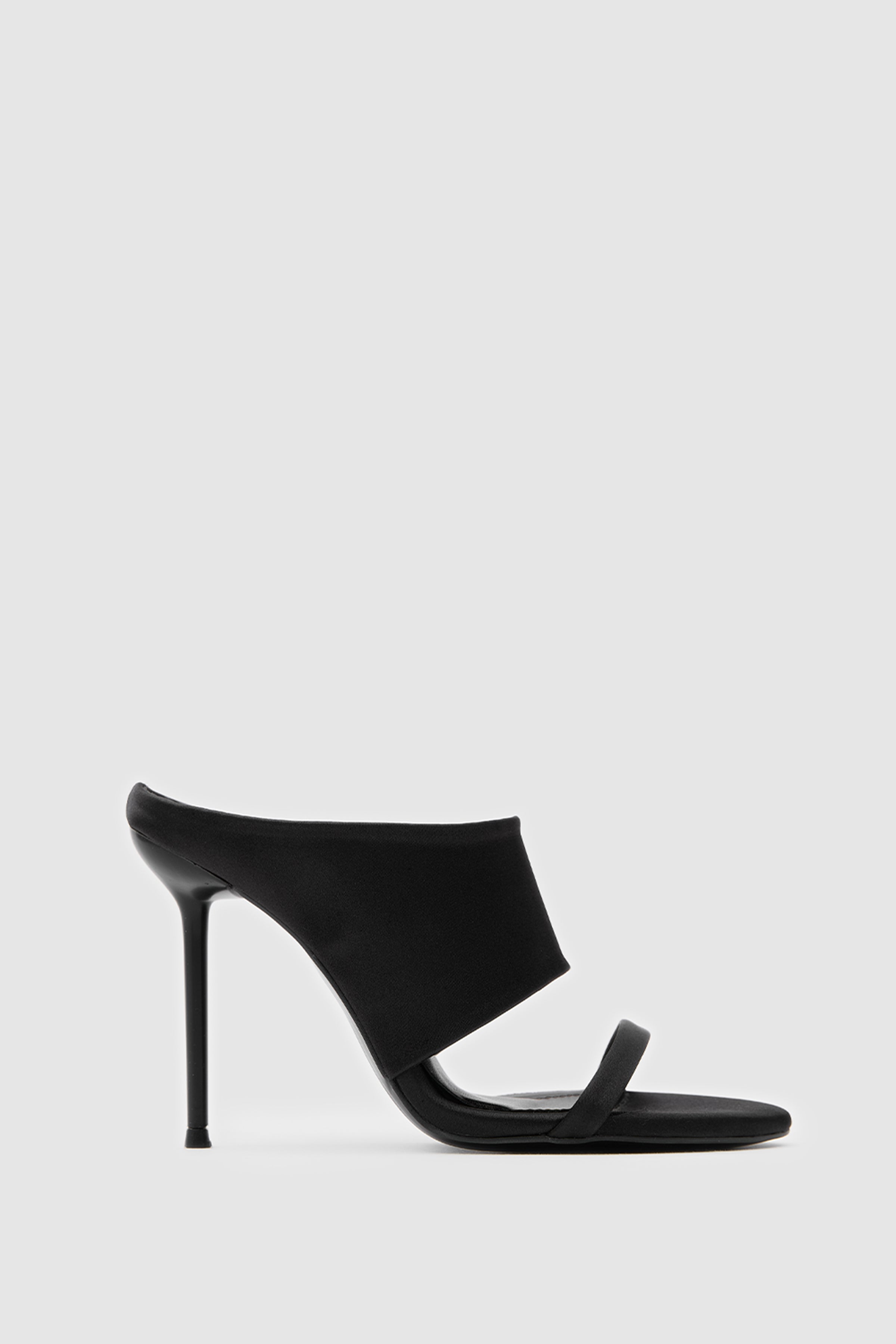 SUVEA C Shape Luxe Heels