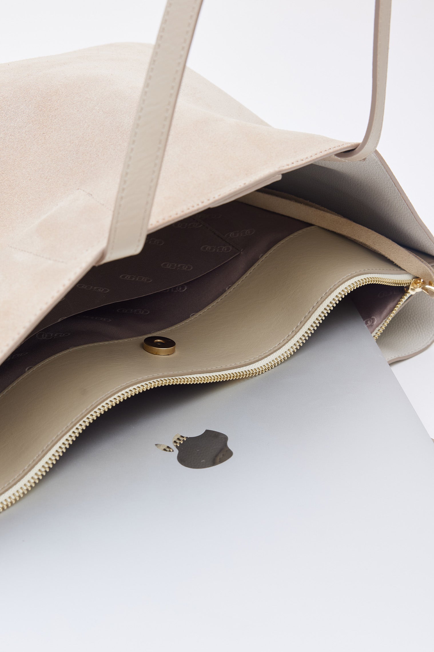 OGGO SUVEA LITE Suede Leather Handbag