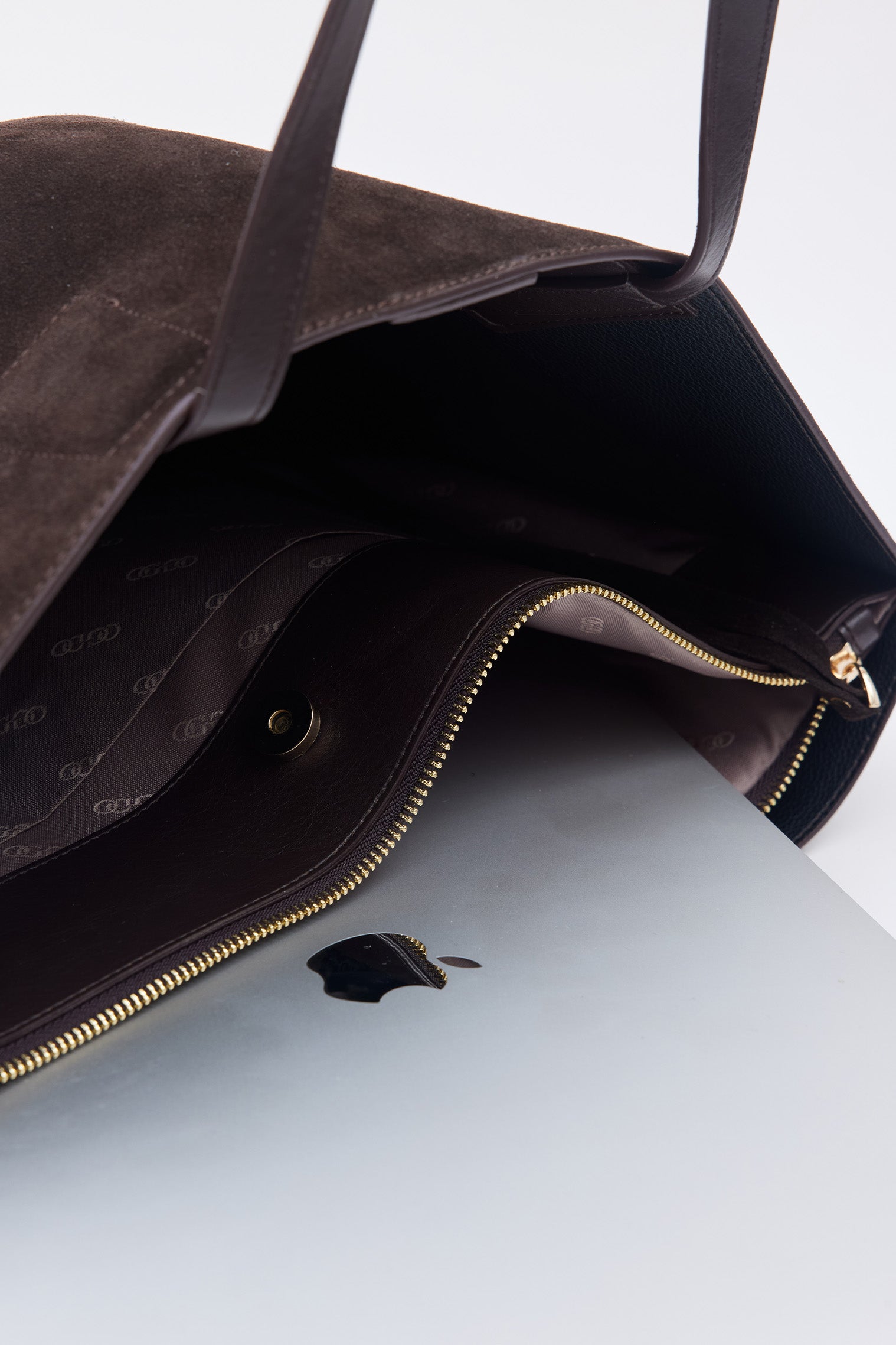 OGGO SUVEA LITE Suede Leather Handbag