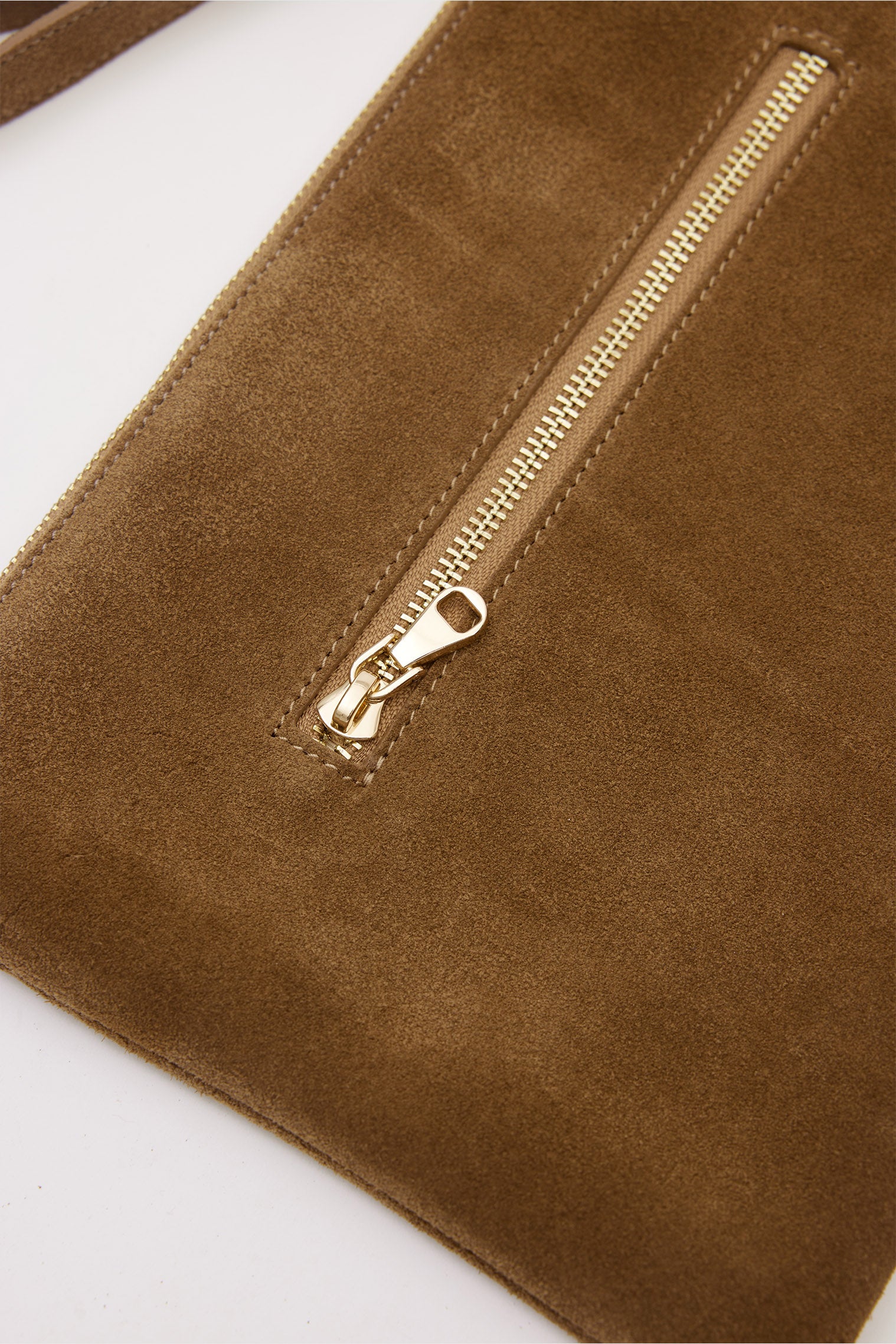 OGGO SUVEA GENUINE LEATHER Clutch