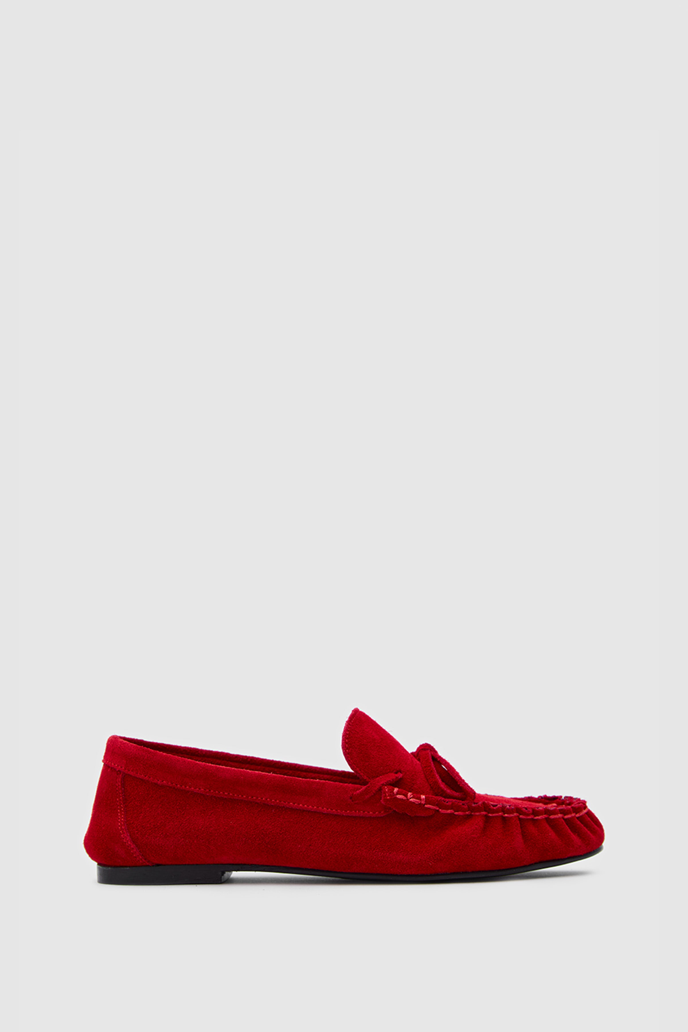 SUVEA LUMI Suede Loafer