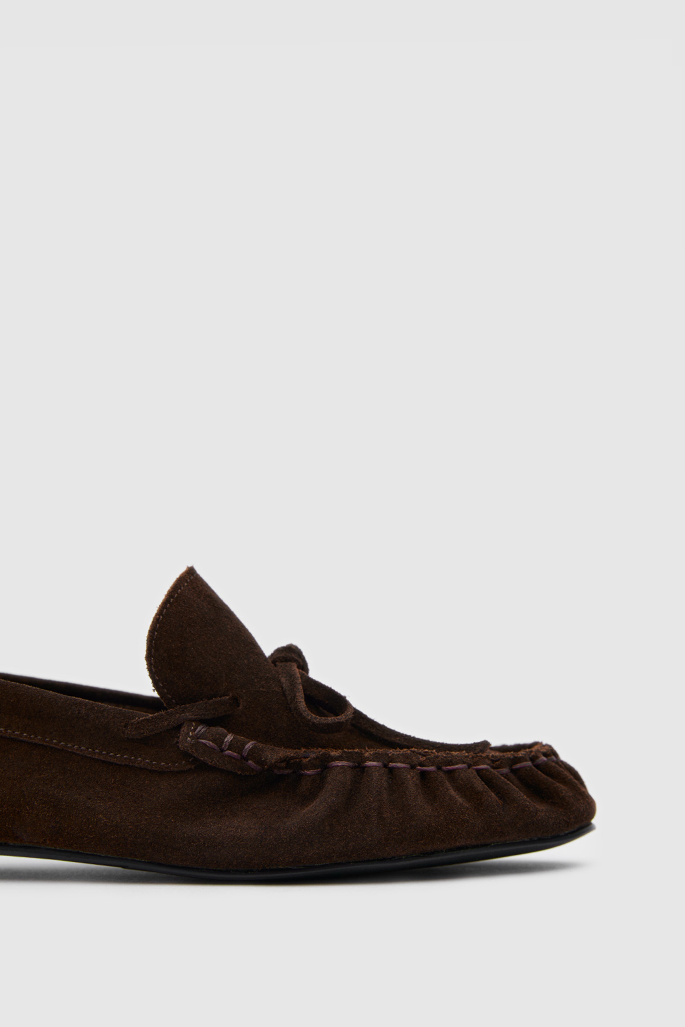 SUVEA LUMI Suede Loafer