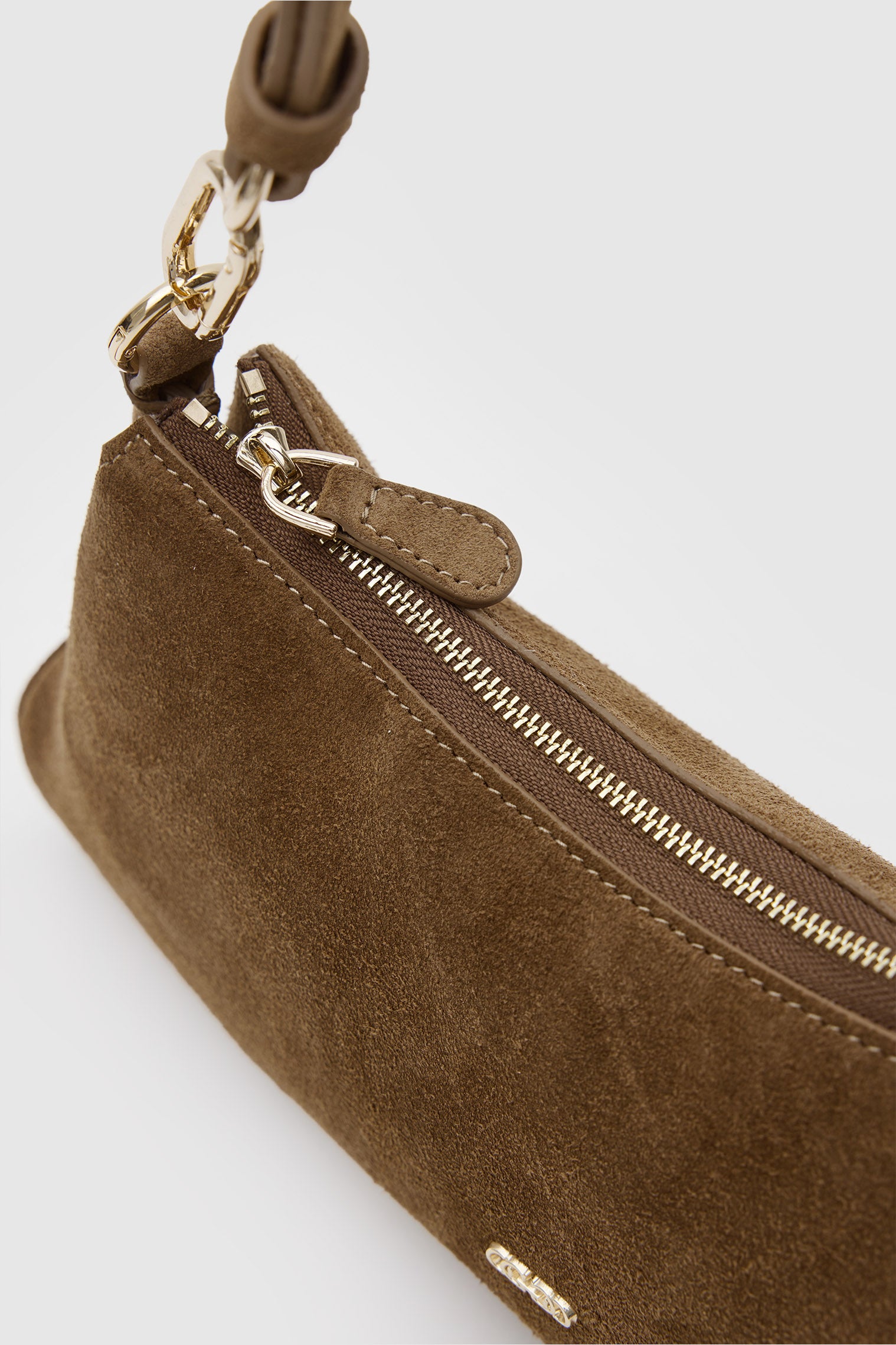 OGGO SUVEA GENUINE LEATHER Shoulder Bag