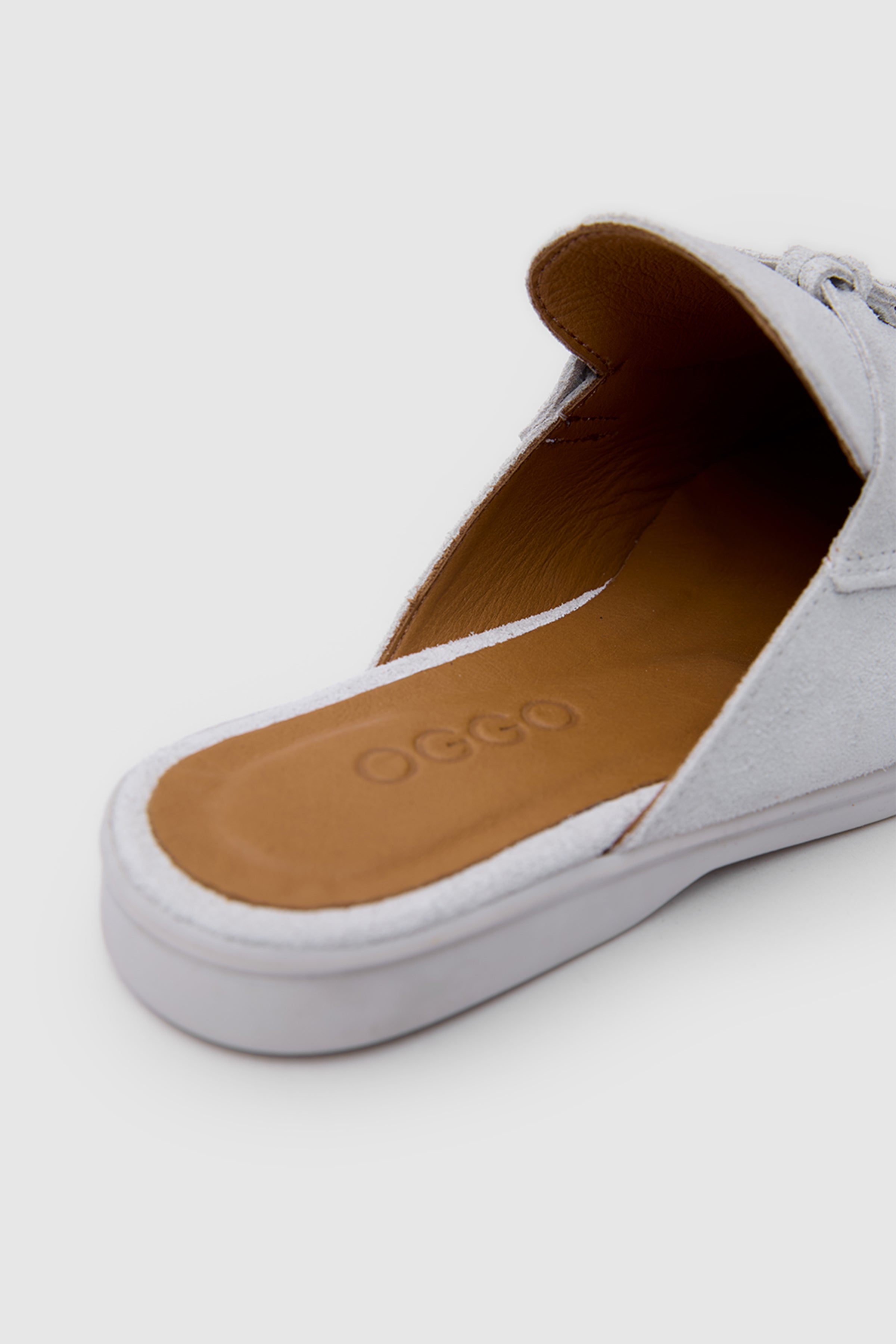 SUVEA ESSENTIAL Suede Mule