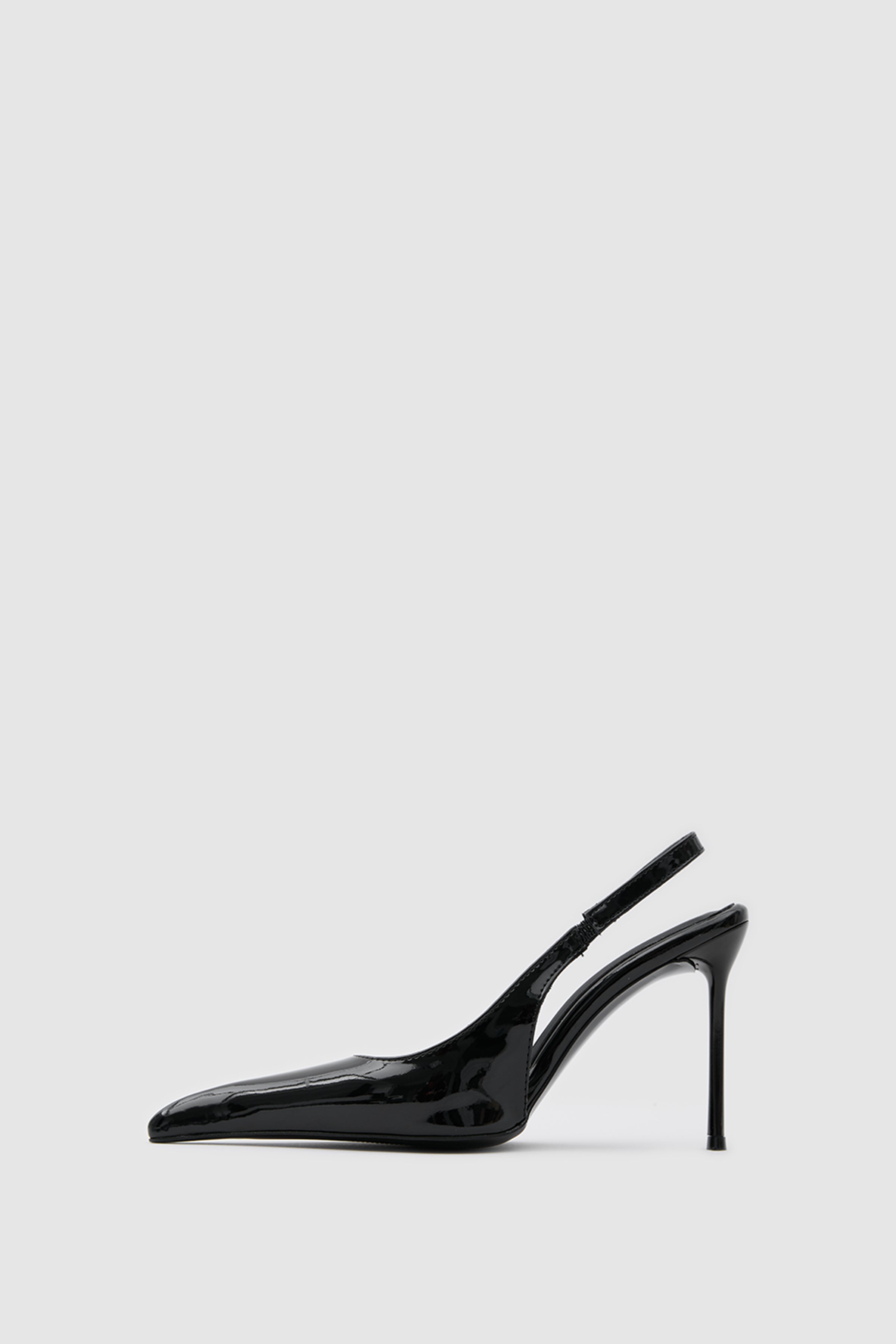 SUVEA VIREL Patent Slingback Heel