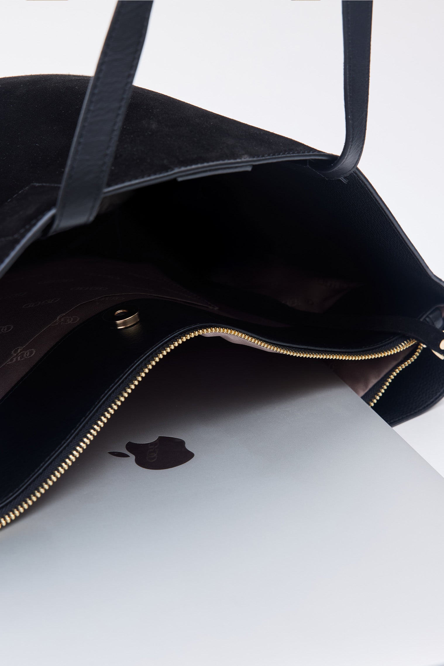 OGGO SUVEA LITE Suede Leather Handbag