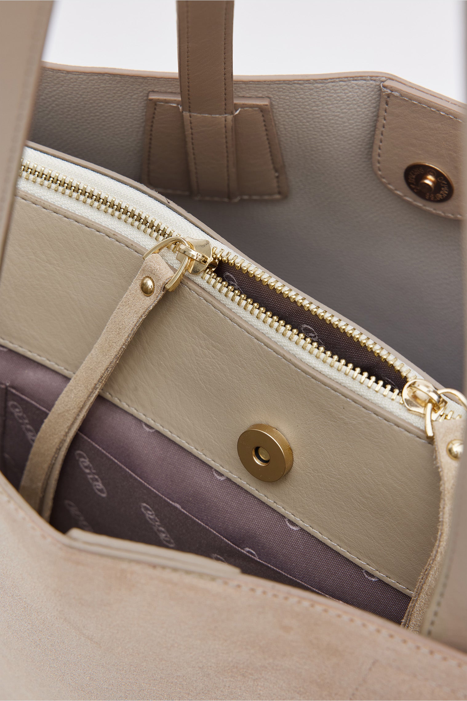 OGGO SUVEA LITE Suede Leather Handbag