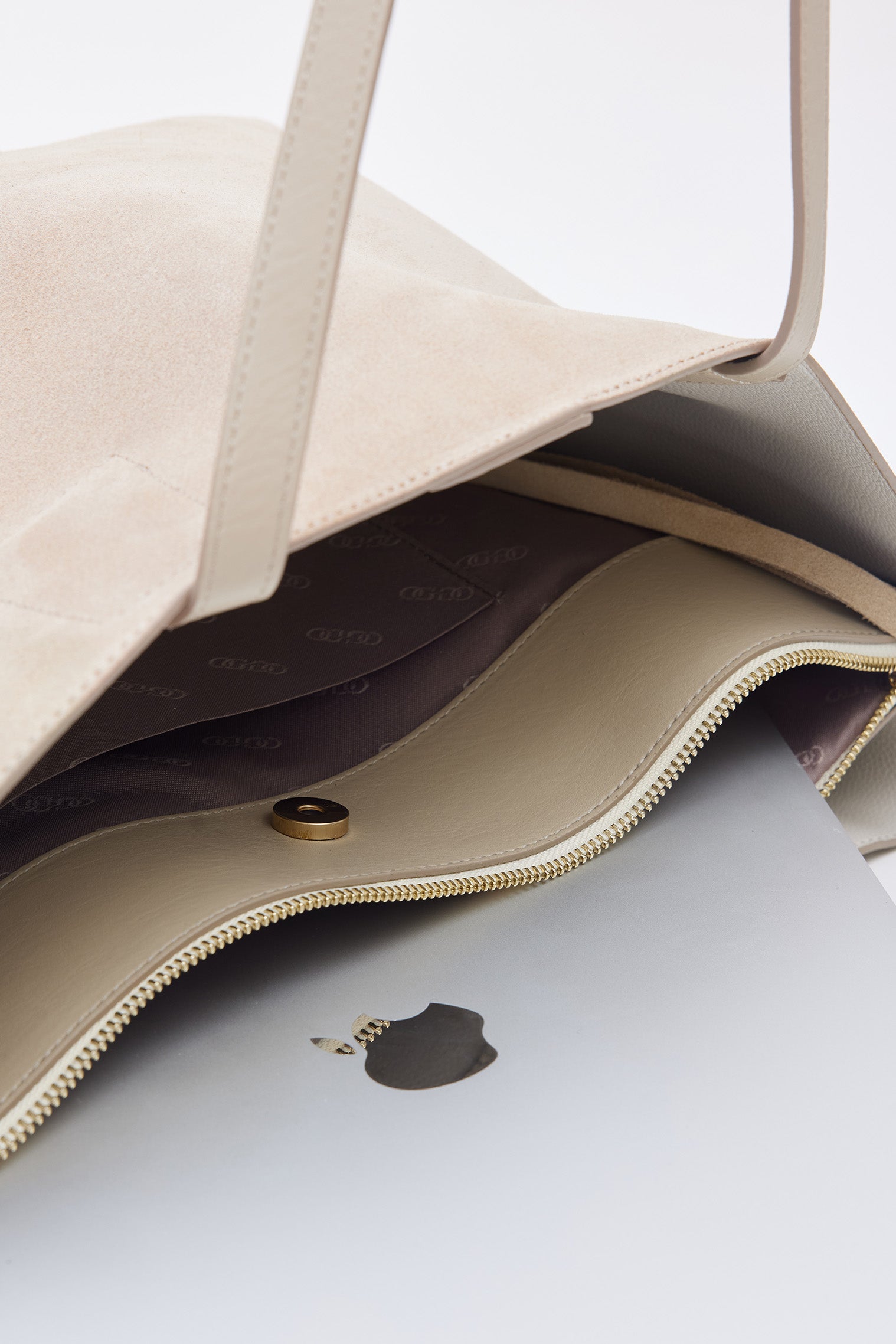 OGGO SUVEA LITE Suede Leather Handbag
