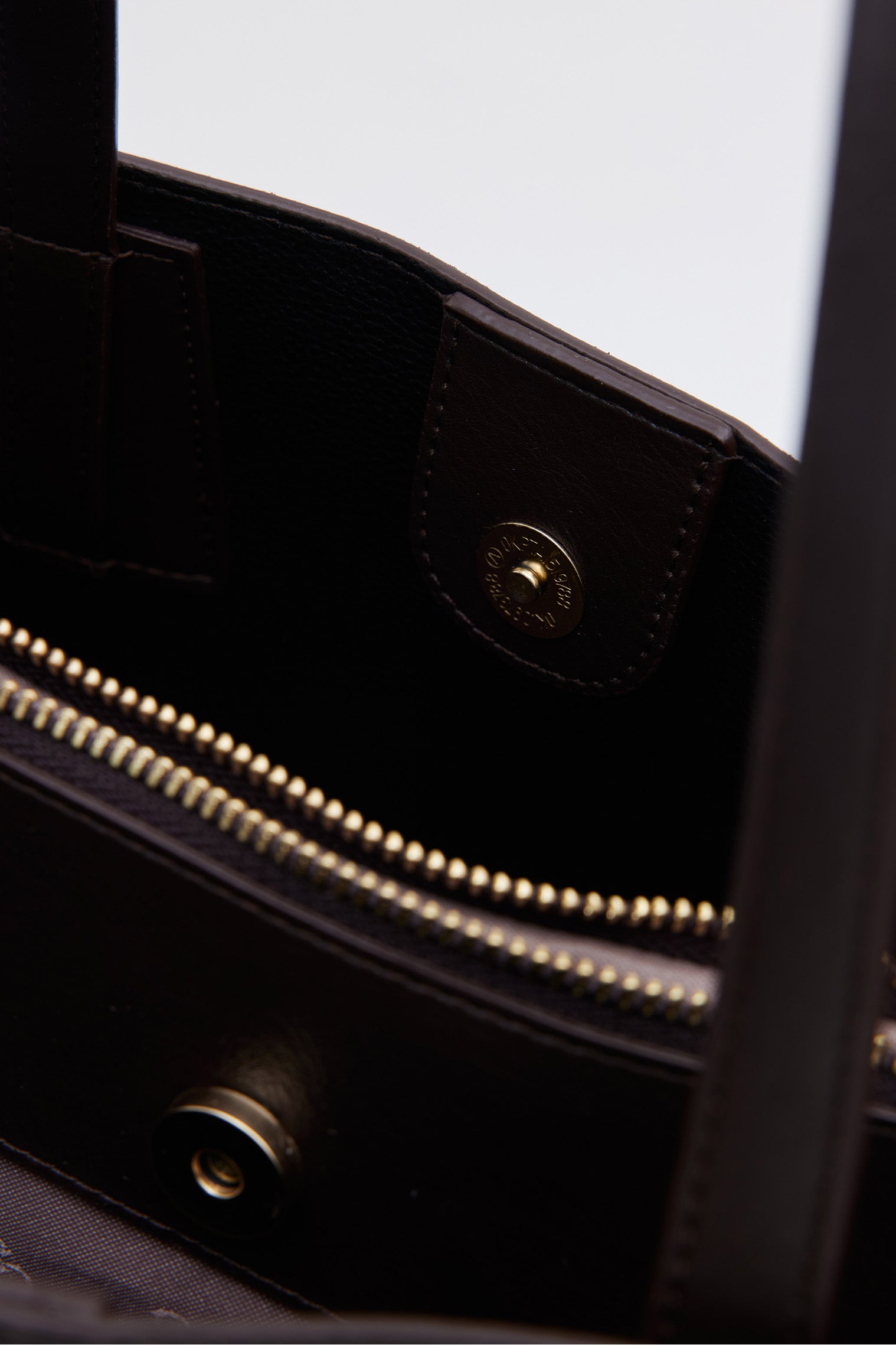 OGGO SUVEA LITE Suede Leather Handbag