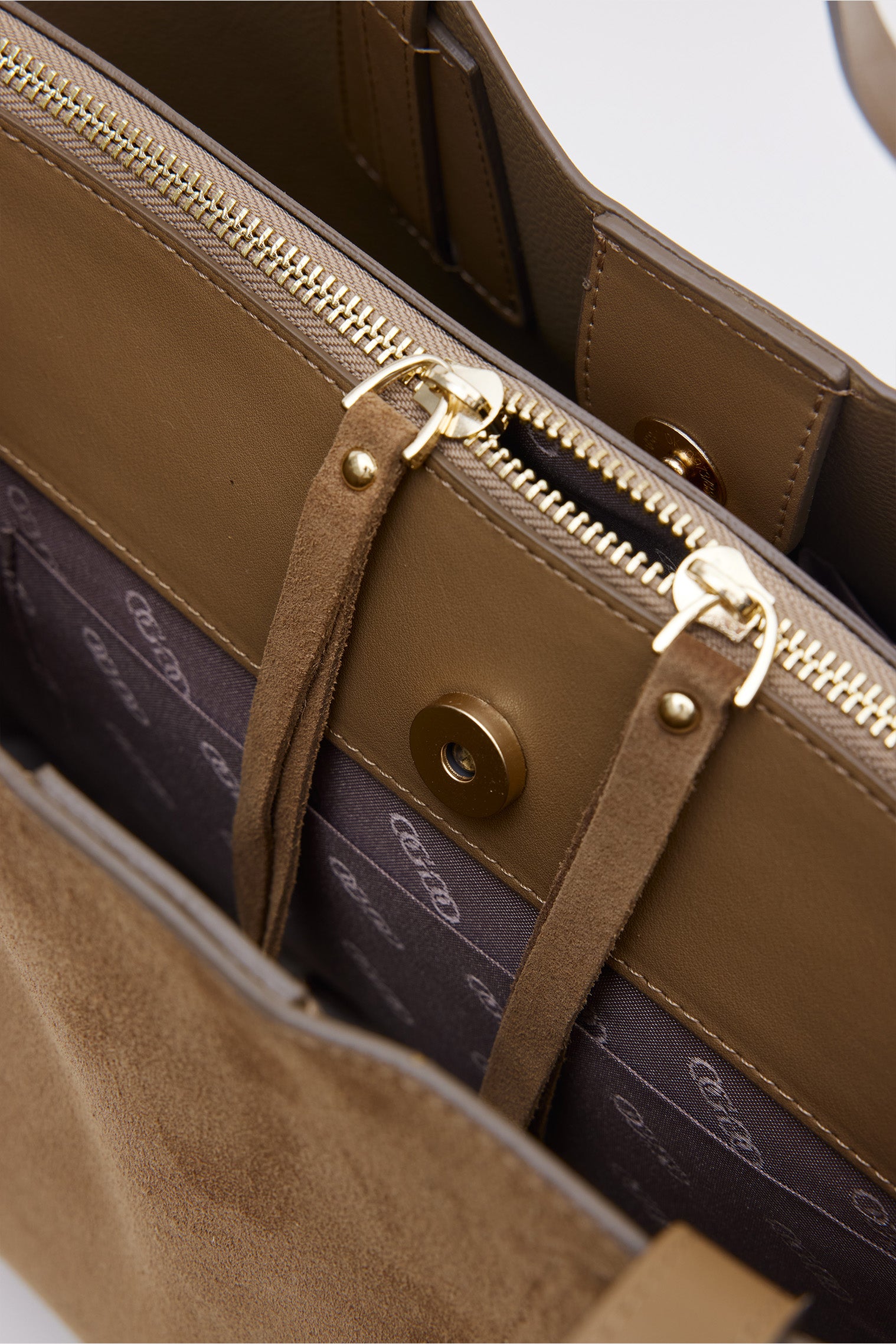 OGGO SUVEA LITE Suede Leather Handbag