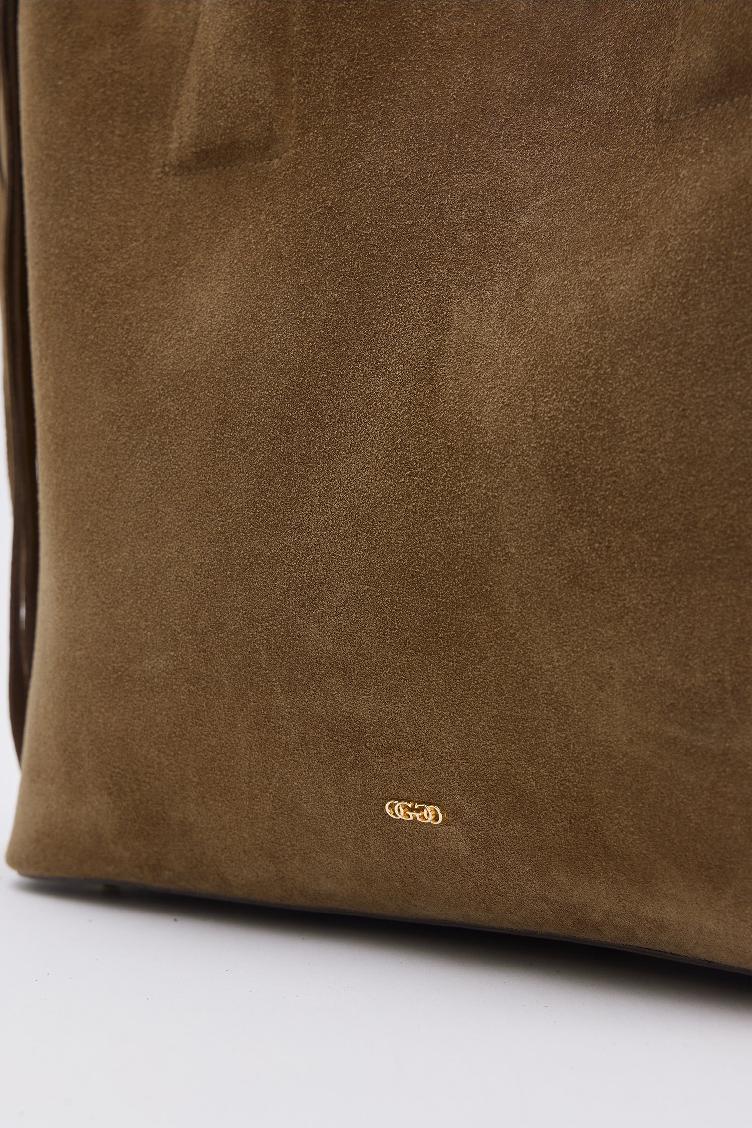 OGGO SUVEA LITE Suede Leather Handbag