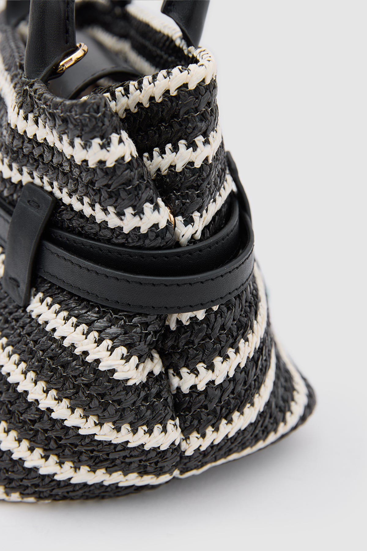 SUVEA NORA Woven Mini