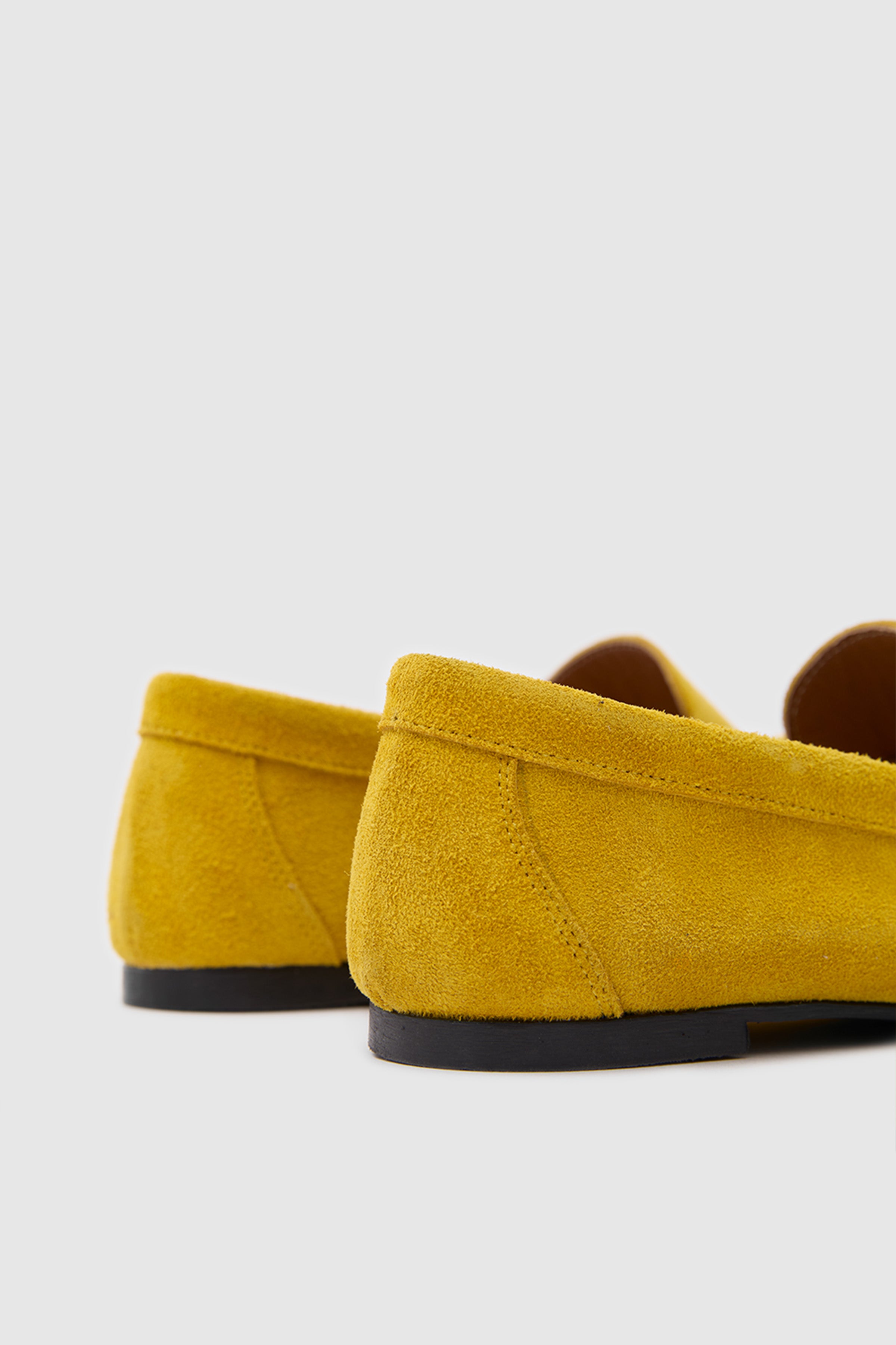 SUVEA LUMI Suede Loafer