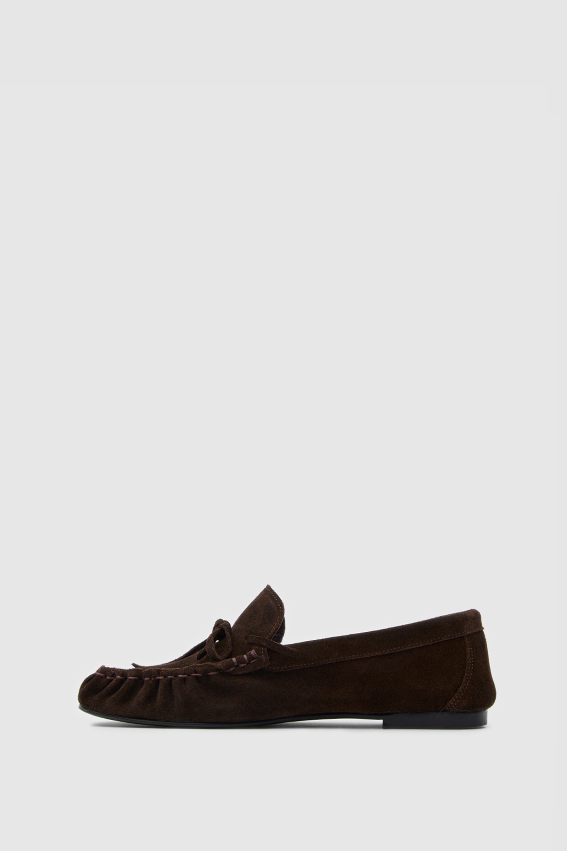 SUVEA LUMI Suede Loafer