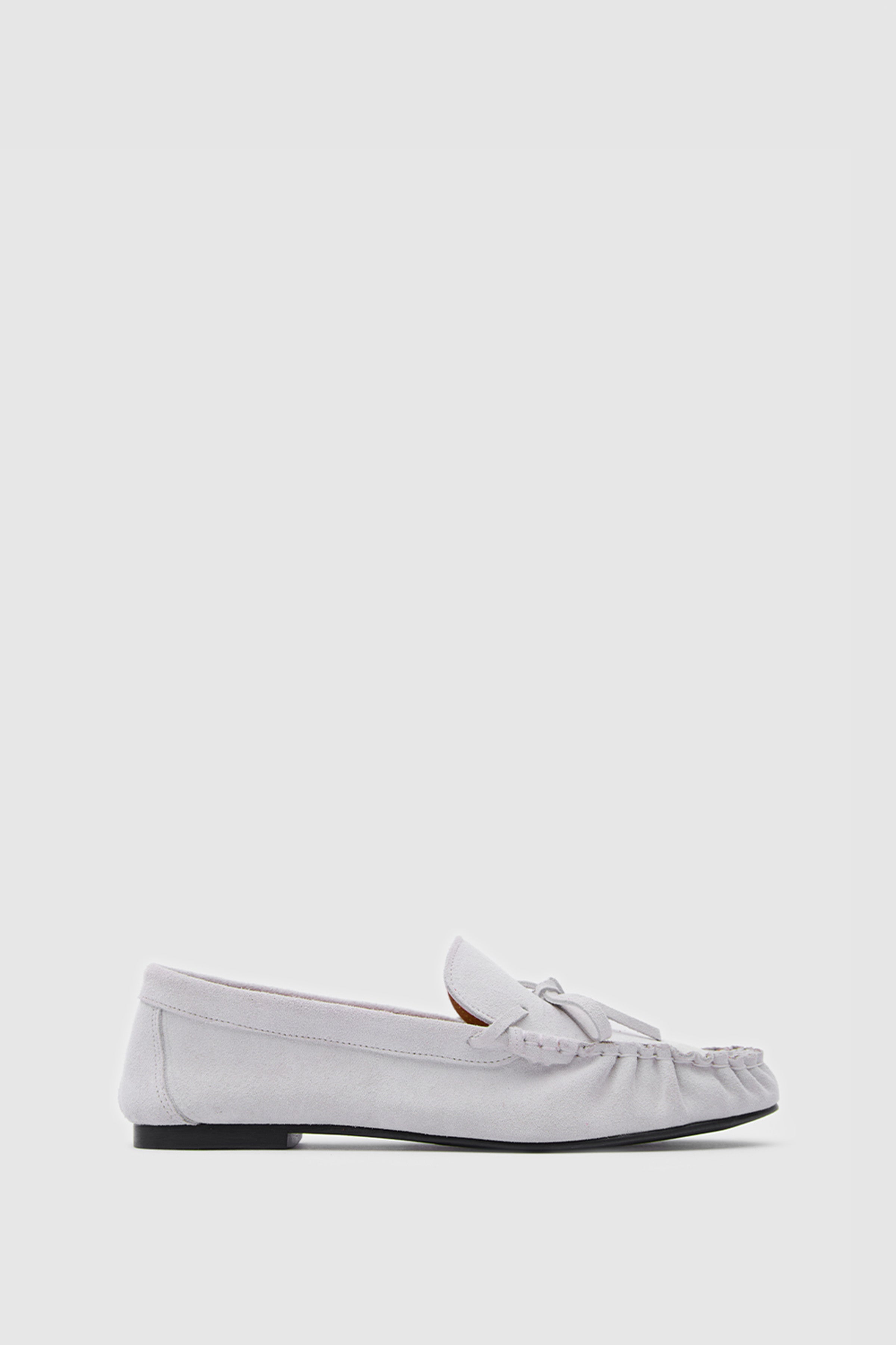 SUVEA LUMI Suede Loafer