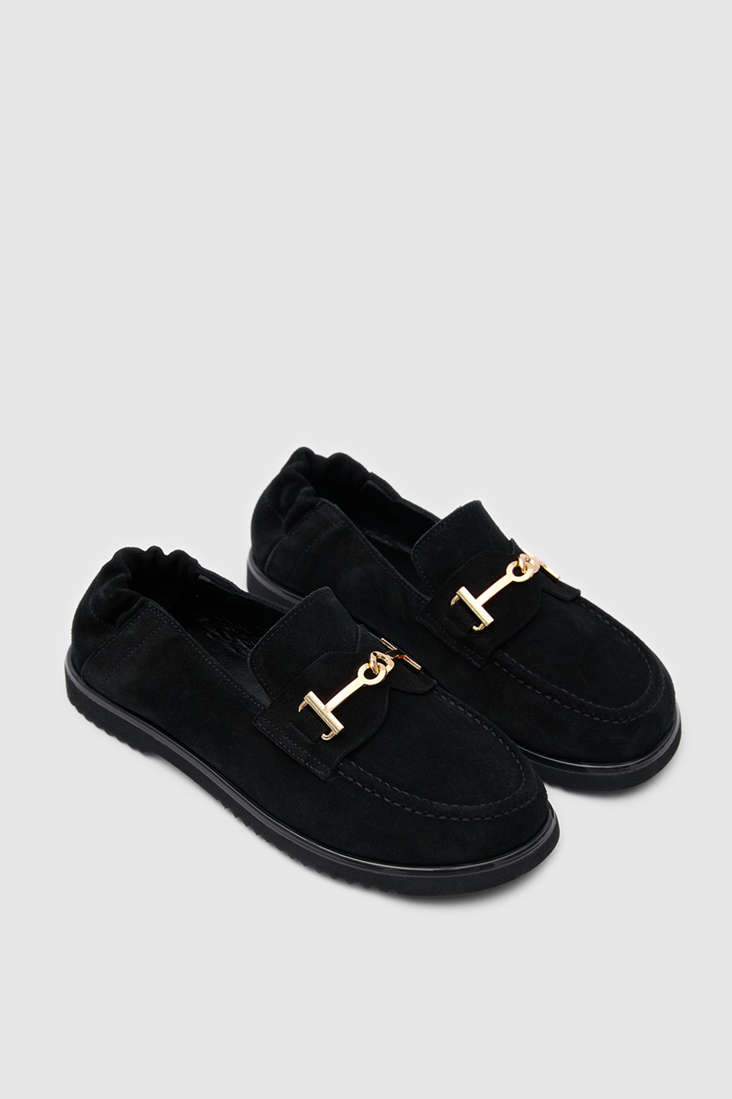 SUVEA ARIO Suede Loafer