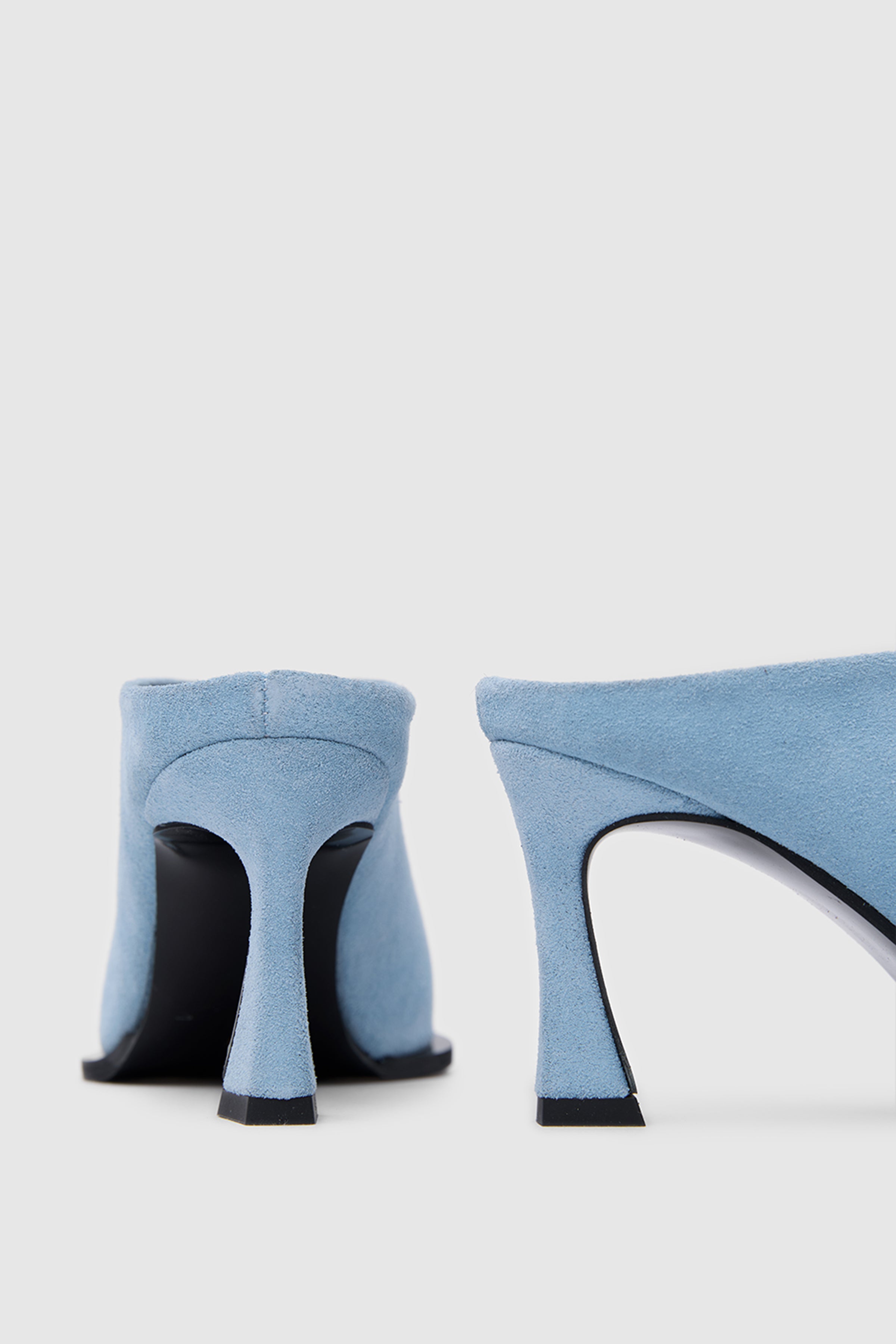 SUVEA AIRA Suede Heeled