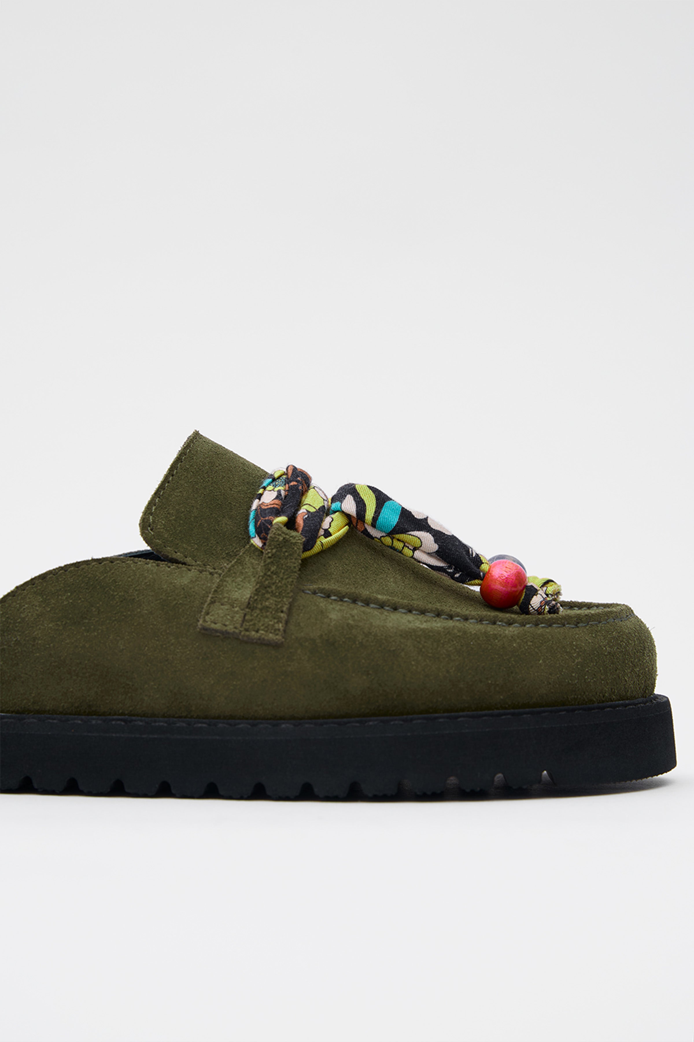 TERRA ARTİSAN SCARF SÜET DERİ FULARLI SANDALET