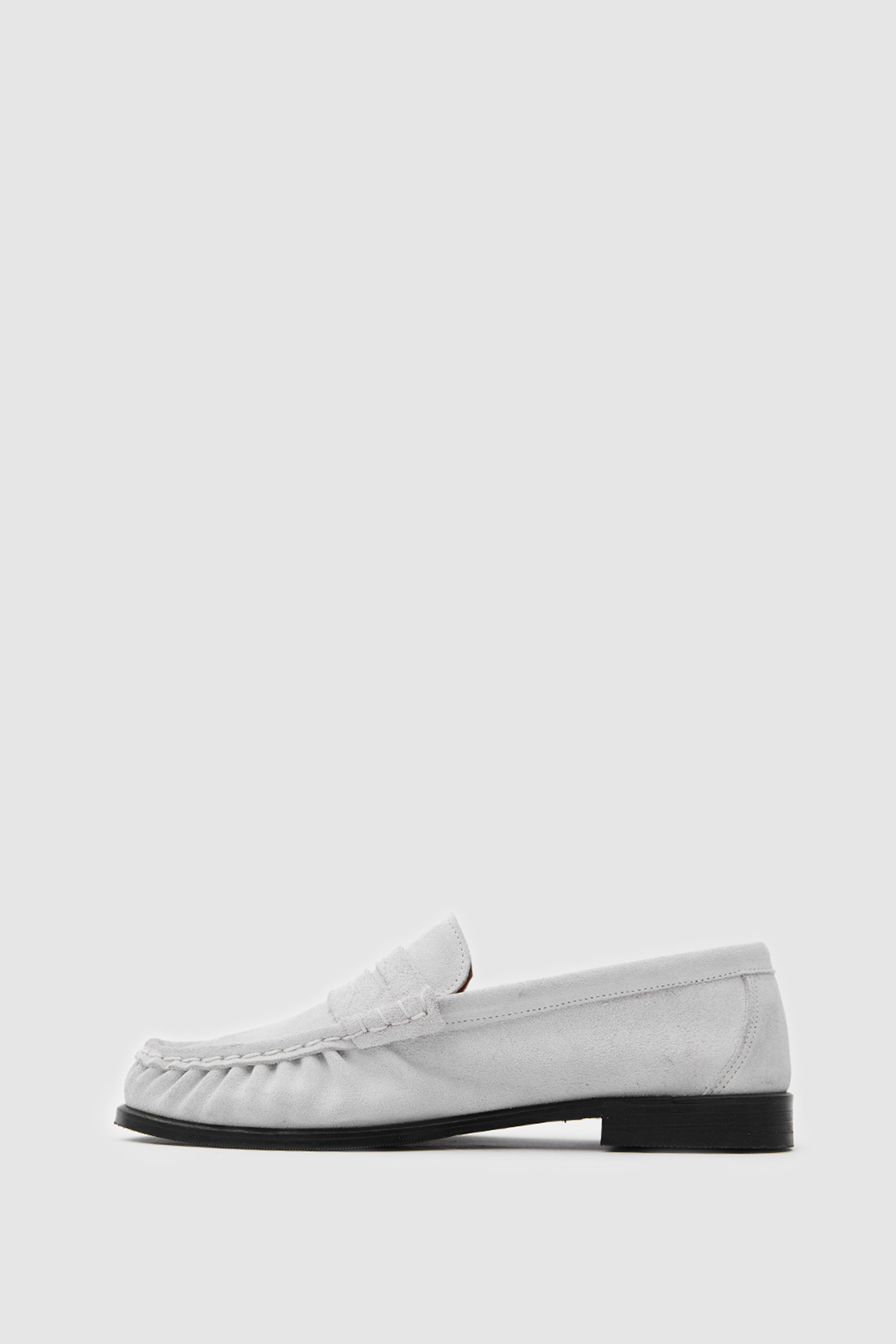 SUVEA SERON Suede Loafer