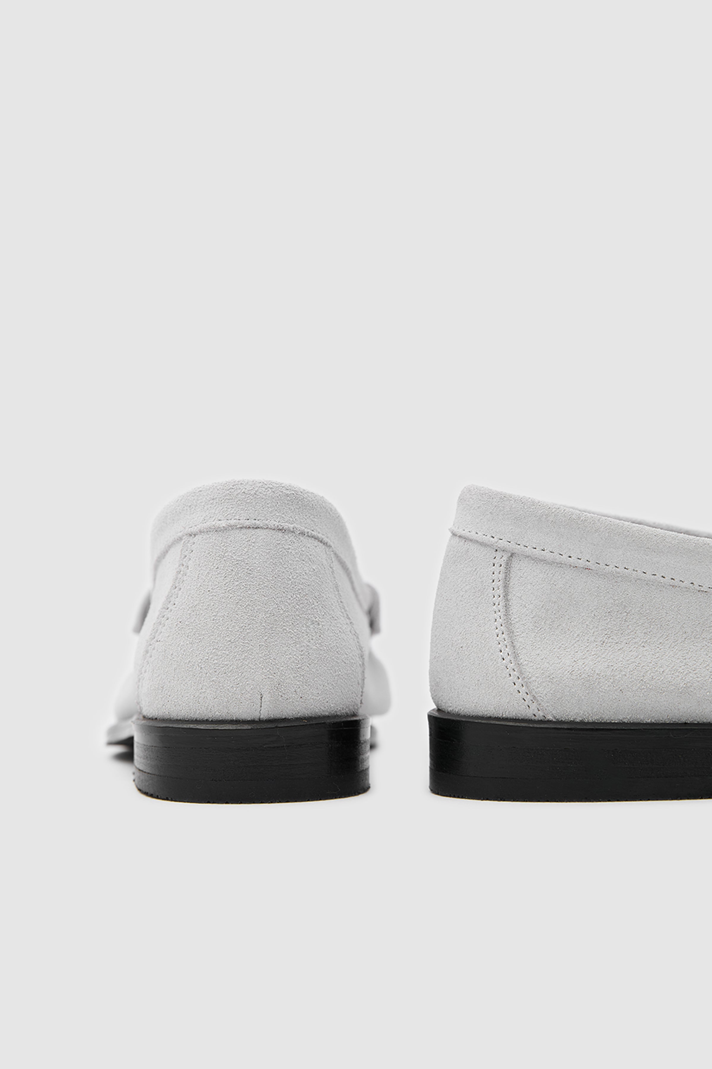 SUVEA SERON Suede Loafer