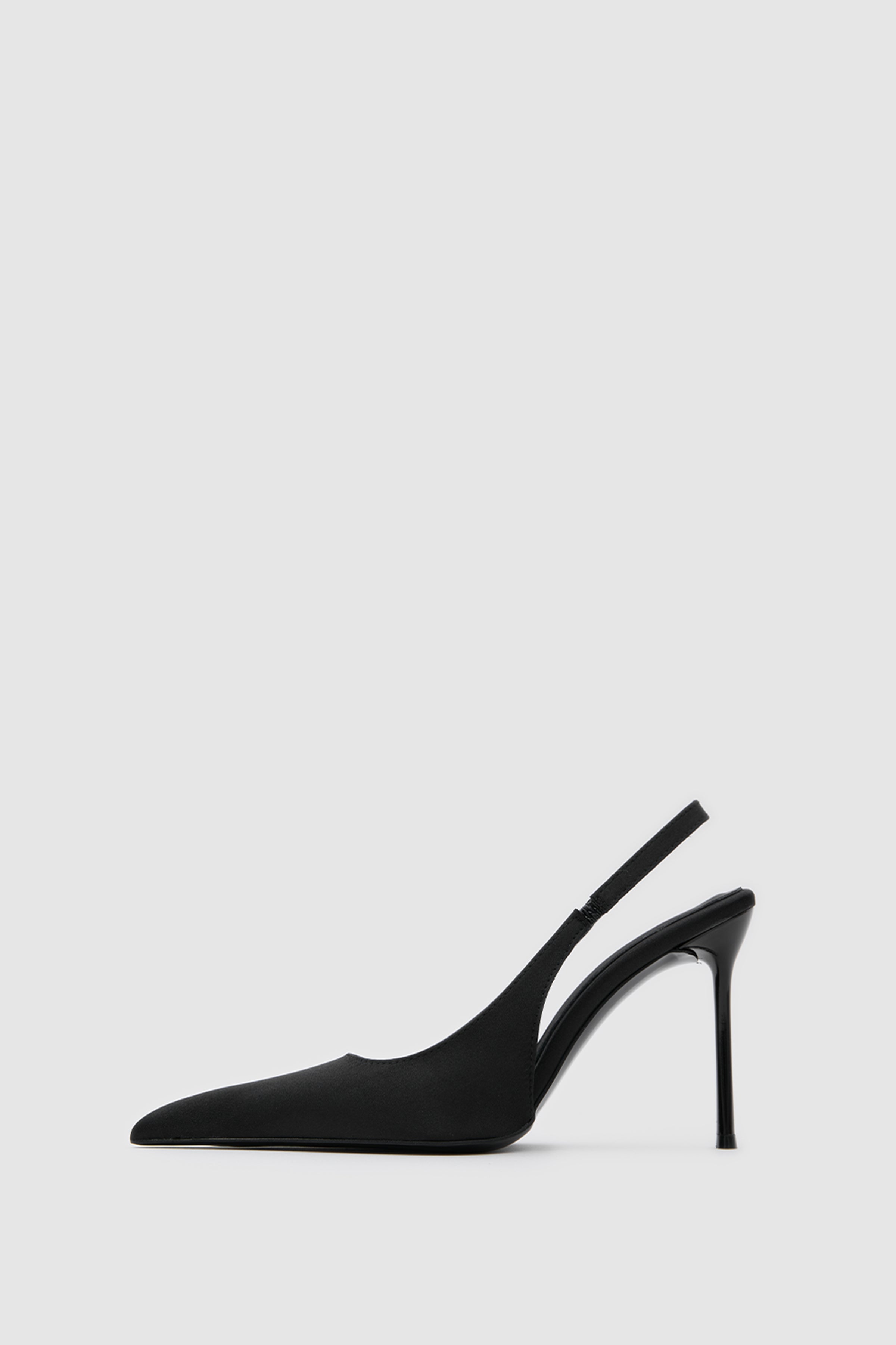 SUVEA VIREL Patent Slingback Heel